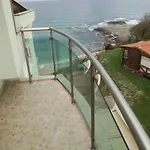 бийч *